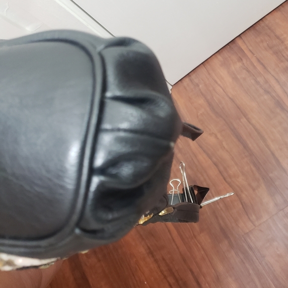 Mary Frances Vintage Deep Sea Connection Black Leather Beaded Fish satchel bag. - Picture 8 of 9